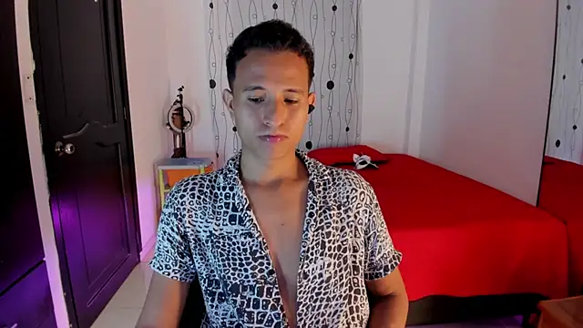 Snapshot of alessandro_wizard chatting on February 2025 03:23:02 AM alessandro wizard online show from February 2025 03:23:02 AM