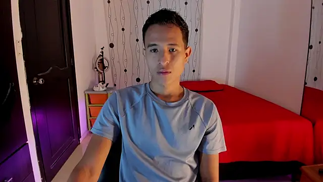 Snapshot of alessandro_wizard chatting on February 2025 12:55:02 PM alessandro wizard online show from February 2025 12:55:02 PM