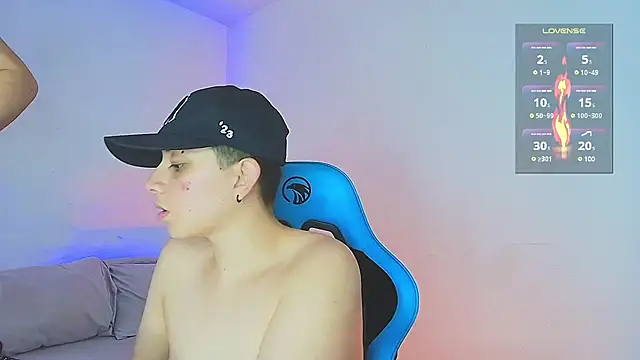 aron wi online show from December 2024 09:08:01 PM