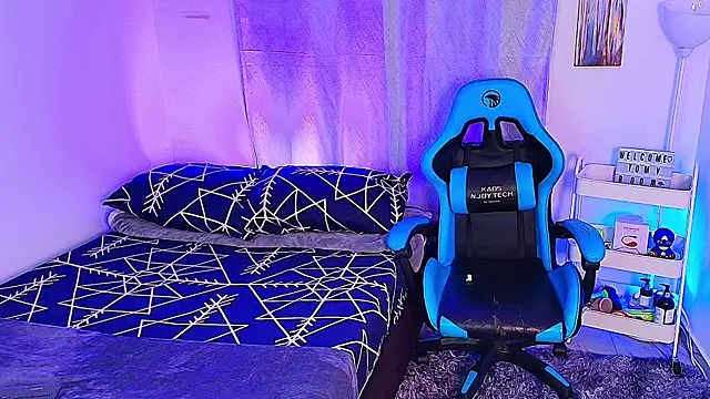 aron wi online show from September 2025 10:37:01 AM