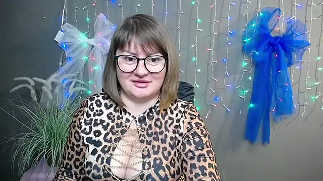 Snapshot of ZannaDreil chatting on November 2025 07:03:01 PM ZannaDreil online show from November 2025 07:03:01 PM