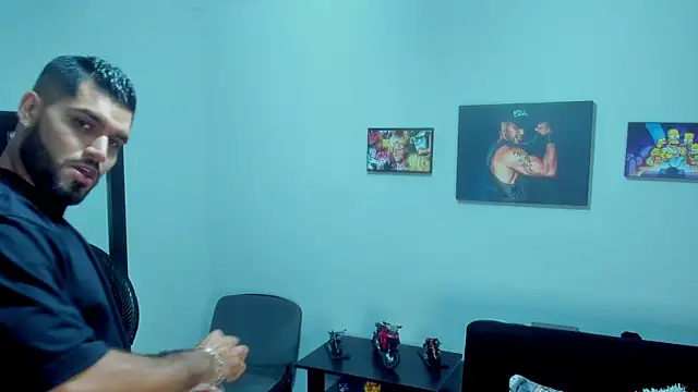 Snapshot of SamirHazard97 chatting on February 2025 02:19:01 AM SamirHazard97 online show from February 2025 02:19:01 AM