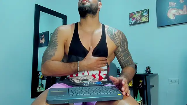 Snapshot of SamirHazard97 chatting on February 2025 08:10:02 PM SamirHazard97 online show from February 2025 08:10:02 PM