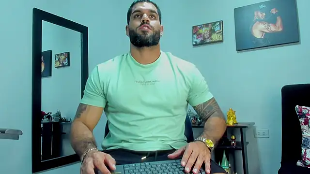 Snapshot of SamirHazard97 chatting on October 2025 09:17:02 PM SamirHazard97 online show from October 2025 09:17:02 PM