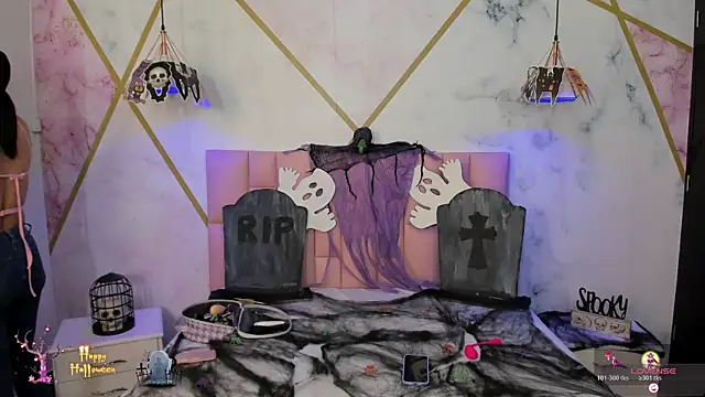 Snapshot of lizortiz chatting on October 2025 01:45:02 PM lizortiz online show from October 2025 01:45:02 PM