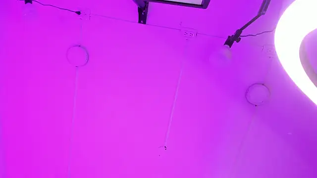 AriannaRouxx online show from March 2025 05:51:01 AM