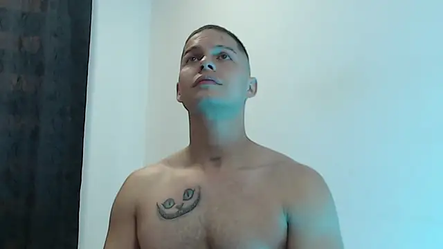 dominick crawford01 online show from February 2025 03:36:02 PM