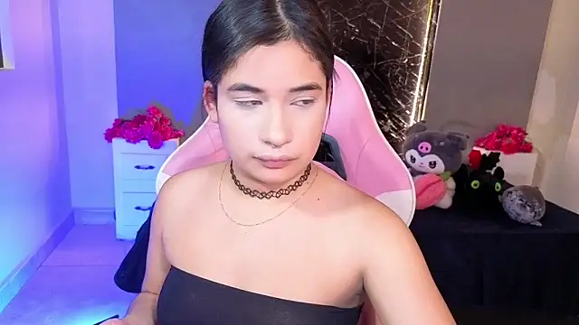 BonnieTaylor0 online show from September 2025 03:43:02 AM
