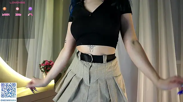 EvelyynLopez online show from January 2025 08:48:02 PM