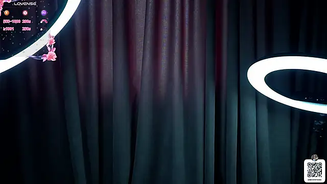 EvelyynLopez online show from March 2025 09:52:02 AM