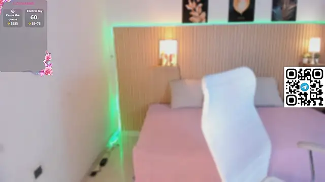 Harmony Malkova online show from October 2025 02:00:01 AM