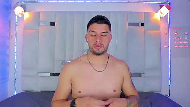 Jacoob19  online show from January 2025 01:07:01 PM