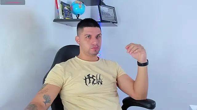 Snapshot of Jacoob19_ chatting on October 2025 11:44:01 AM Jacoob19 online show from October 2025 11:44:01 AM