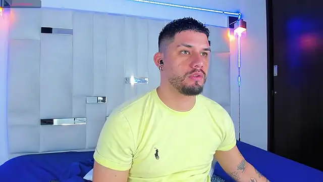 Snapshot of Jacoob19_ chatting on November 2025 12:49:01 PM Jacoob19 online show from November 2025 12:49:01 PM