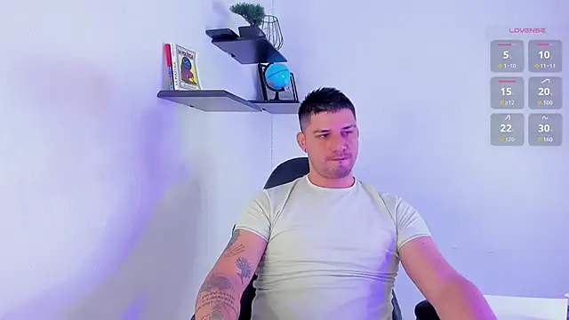 Snapshot of Jacoob19_ chatting on November 2025 02:17:02 PM Jacoob19 online show from November 2025 02:17:02 PM