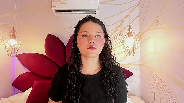 LottiCarter online show from October 2025 11:55:02 AM