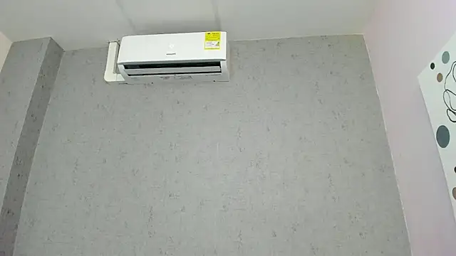 Tiffany mendez online show from October 2025 12:03:01 PM