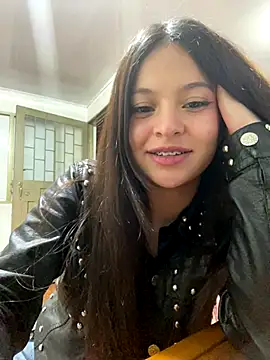 LucyEvans  online show from October 2025 05:41:02 AM