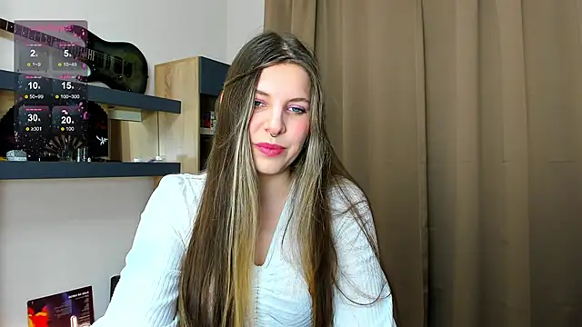 Annie aww online show from December 2025 08:15:02 PM