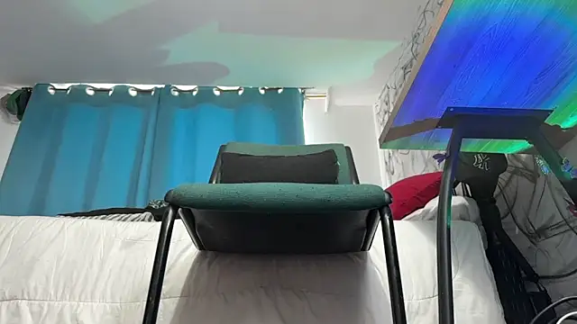 Saturno v online show from January 2025 10:49:02 AM