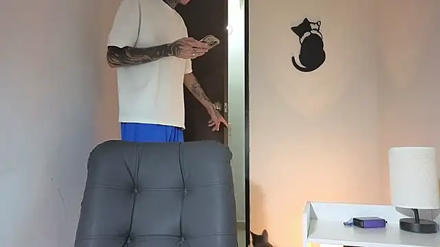 Saturno v online show from November 2025 05:11:01 AM