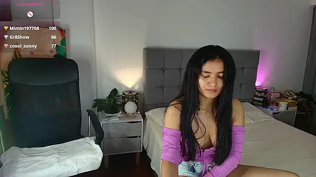 Snapshot of ChloeSanchezx chatting on March 2025 01:03:02 AM ChloeSanchezx online show from March 2025 01:03:02 AM