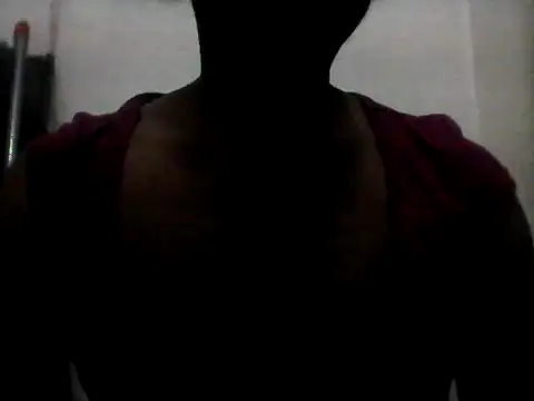 Liluzzi22 online show from November 2025 10:43:01 PM