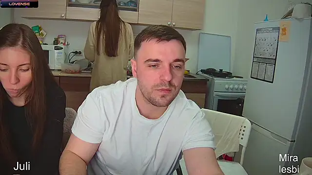 fcjuicy pussy online show from December 2024 04:16:02 PM