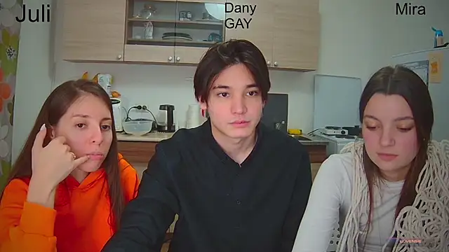 fcjuicy pussy online show from January 2025 03:04:01 PM