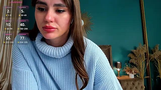 CalyMoon online show from February 2025 01:19:02 PM