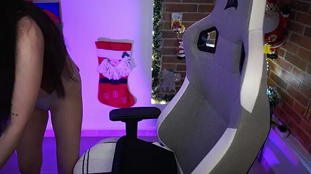 anyacutex online show from December 2024 11:24:02 AM