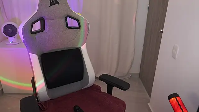 Snapshot of anyacutex chatting on September 2025 07:52:01 PM anyacutex online show from September 2025 07:52:01 PM