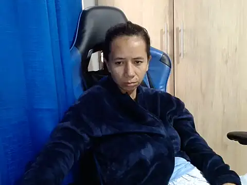 Erotic latina online show from October 2025 11:51:02 AM