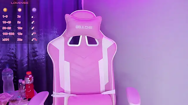 Snapshot of hanna__azumi chatting on January 2025 02:49:02 AM hanna azumi online show from January 2025 02:49:02 AM