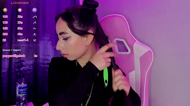 Snapshot of hanna__azumi chatting on January 2025 09:47:01 AM hanna azumi online show from January 2025 09:47:01 AM