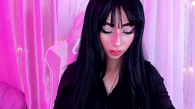 Snapshot of hanna__azumi chatting on March 2025 06:35:02 AM hanna azumi online show from March 2025 06:35:02 AM