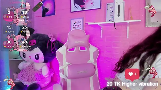 Snapshot of hanna__azumi chatting on October 2025 03:29:01 AM hanna azumi online show from October 2025 03:29:01 AM