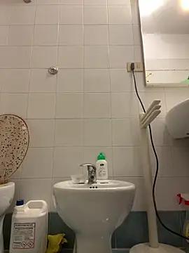 4n4l1zz4m1 online show from January 2025 09:04:02 PM