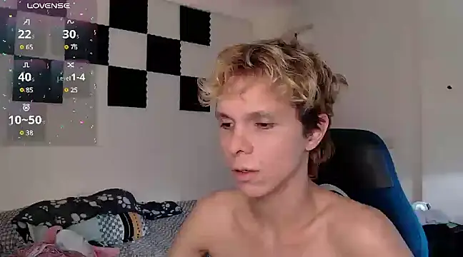 bryamado69 online show from December 2024 02:21:01 PM