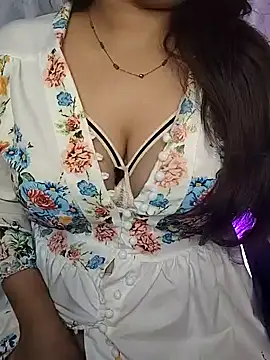 Cute-Ayesha online show from January 2025 08:00:01 AM