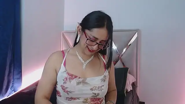 Snapshot of Andrea_Sexx_ chatting on February 2025 10:31:02 PM Andrea Sexx online show from February 2025 10:31:02 PM