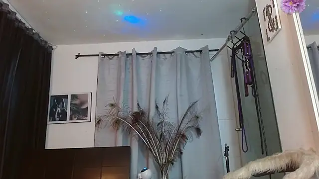 Snapshot of georgina_ms chatting on October 2025 06:41:02 PM georgina ms online show from October 2025 06:41:02 PM