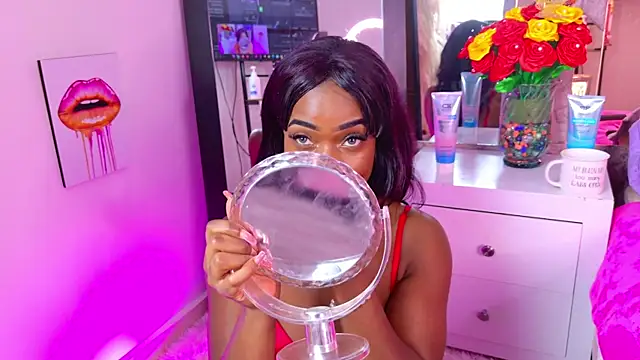 SarahBrunet online show from October 2025 12:47:01 PM