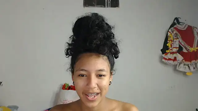 ley blus10 online show from February 2025 04:26:02 AM