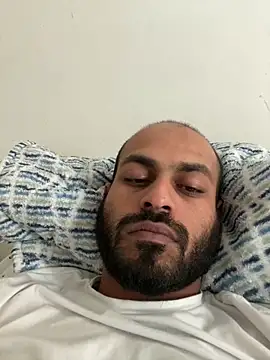 Snapshot of islandvybee55 chatting on January 2025 07:59:02 PM islandvybee55 online show from January 2025 07:59:02 PM