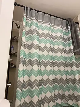 Snapshot of islandvybee55 chatting on January 2025 03:58:01 PM islandvybee55 online show from January 2025 03:58:01 PM