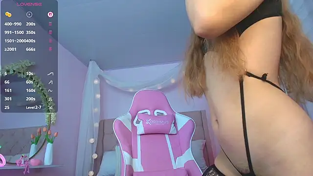 Snapshot of ely_cherry18 chatting on November 2025 11:37:02 PM ely cherry18 online show from November 2025 11:37:02 PM