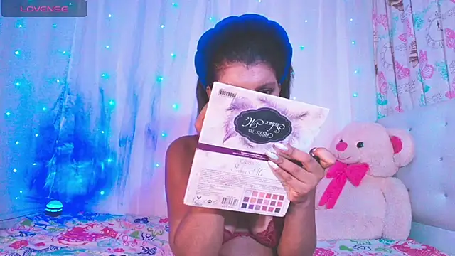 ivonjoness online show from November 2025 02:55:02 AM