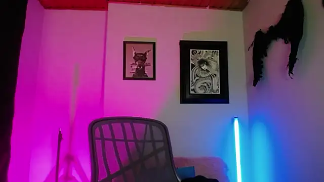 kim jeins11 online show from October 2025 02:20:02 AM