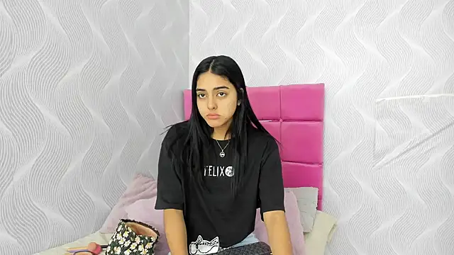 natalia aguirre1 online show from January 2025 12:53:02 PM
